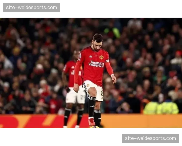 曼联中场控制力提升 B费关键传球主导逆转